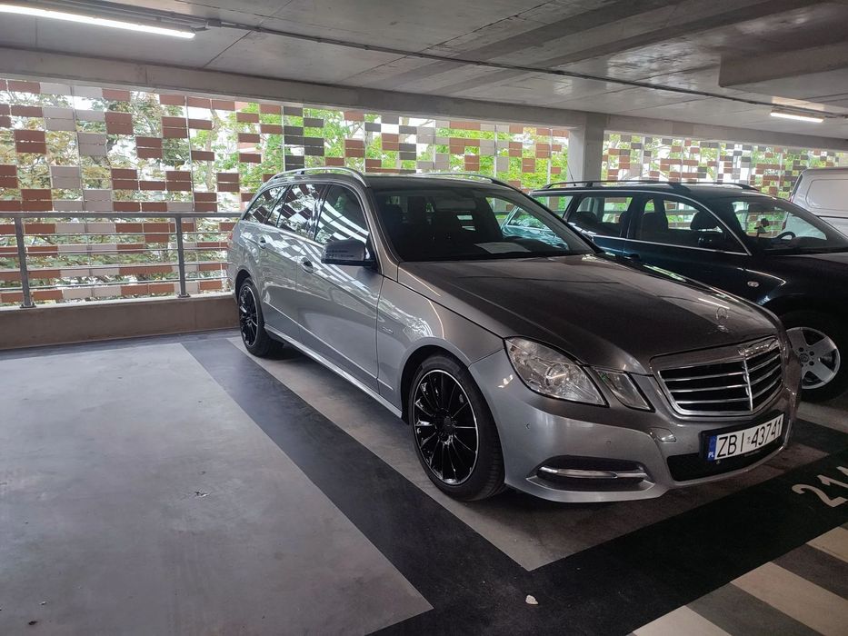 Mercedes-Benz Klasa E Sprawny komfortowy i ekonomiczny samochód w świetnej cenie