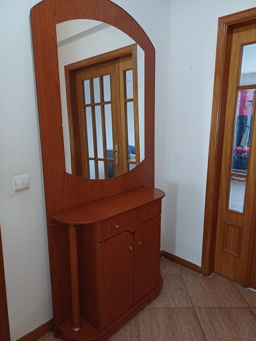 Móvel de entrada/Crendência