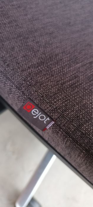 Fotel biurowy Bejot eleven 103, używany stan praktycznie idealny