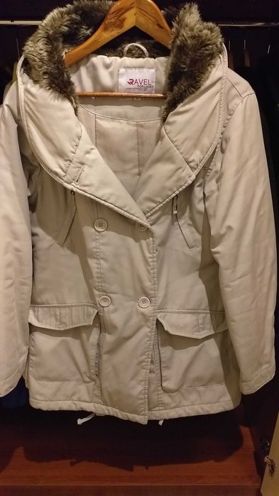 kurtka jesienno- zimowa parka firmy Ravel