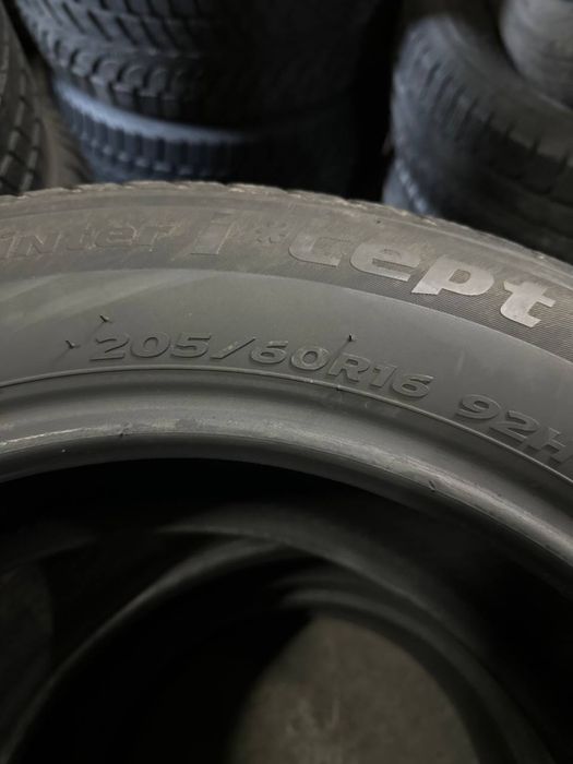 Автошини зимові HANKOOK 205/60/16 (2шт) Резина,Колеса,Гума,Скати,