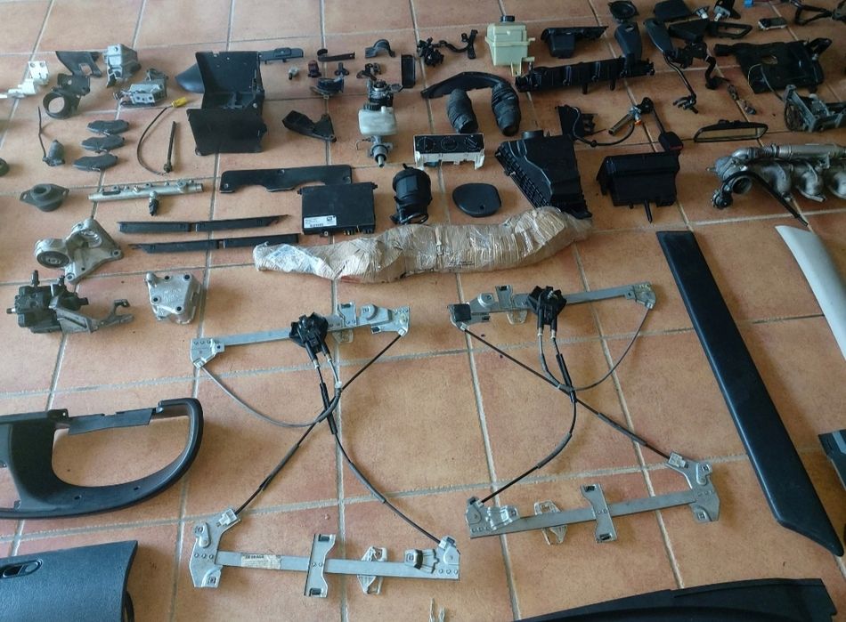 Vendo peças Peugeot 2.0hdi