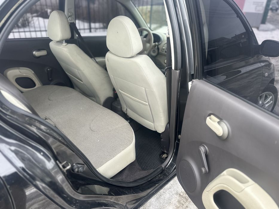 Nissan Micra 2005 1.4 газ/бенз автомат