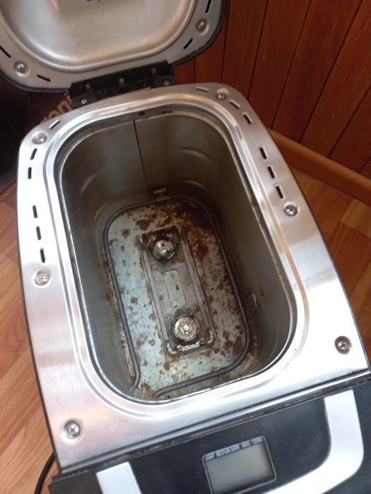 Хлібопіч Gorenje BM1200BK