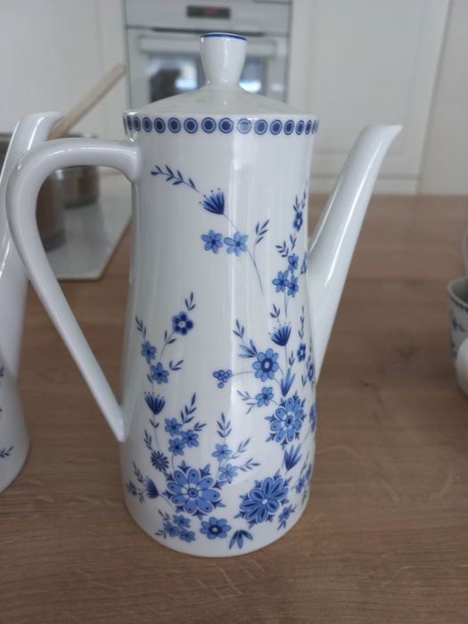 Dzbanek z porcelany 1000 ml