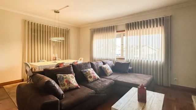 Apartamento T2 Paços de Brandão
