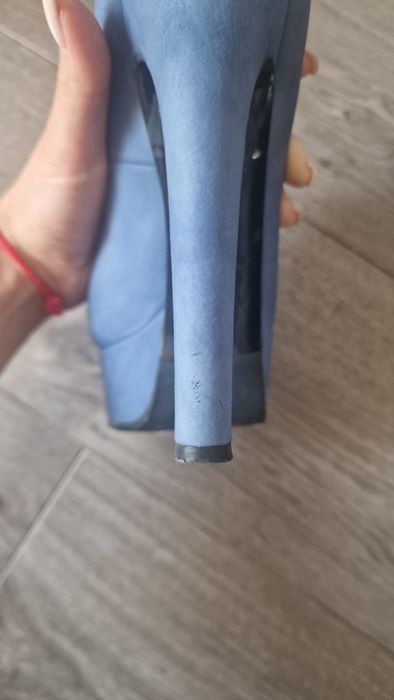 Туфлі замшеві блакитні Nando muzi