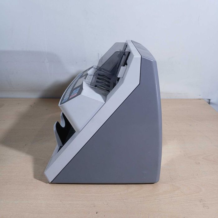 Лічильник банкнот Magner 75