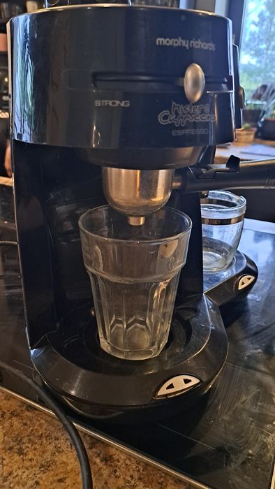 Ekspres ciśnieniowy Morphy Richards