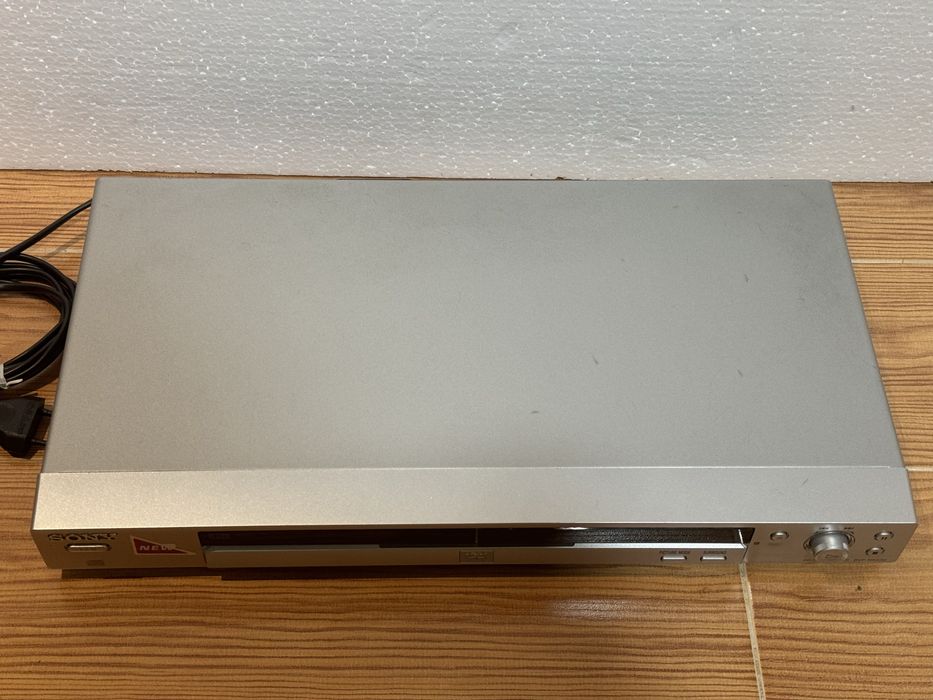 Leitor de CDs/DVDs Sony