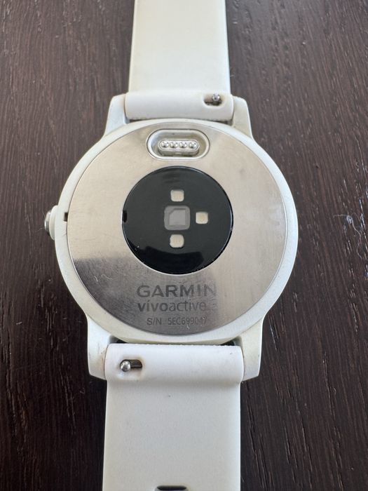 Zegarek Garmin VivoActive3