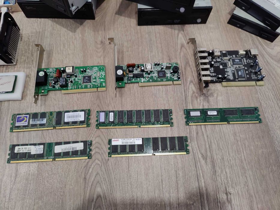 Pack Mat. Informático  [RAM - CPU - GPU - DISQUETE - DVD - CD - MODEM]64171709323523121