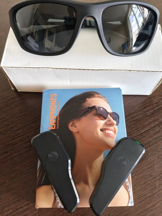 Słuchswki Bluetooth+okulary