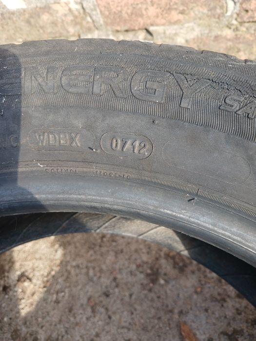Резина Мішлен R16 205/55