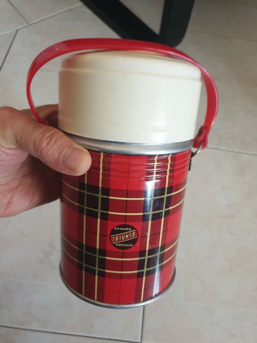 Termo triunfo - Portugal (20x11,3cm)