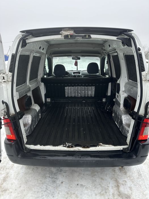 Продап пежо партнер