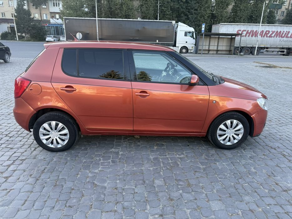 Продам Skoda Fabia 2 1.2 газ/бензин