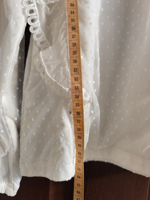 Вишукана блуза  116-126см .