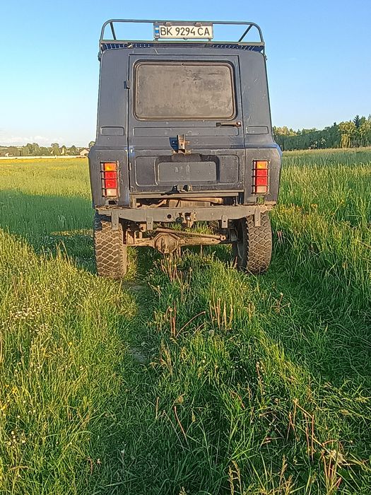 Продам автомобіль аро