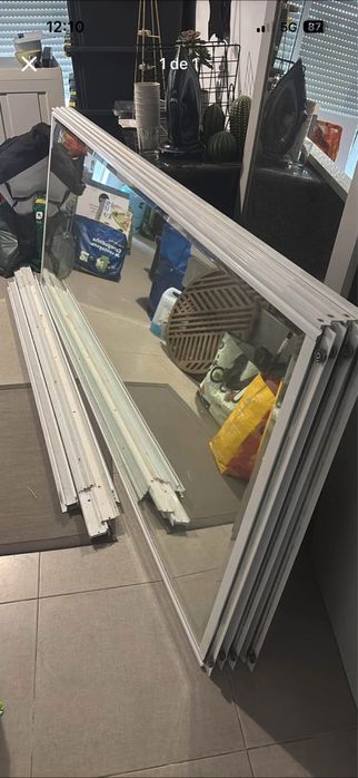 Conjuntos de portas-espelho para guarda-fatos