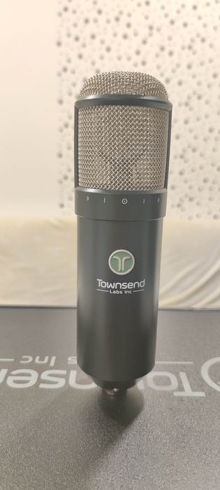 Micro Townsend Labs Sphere L22 + Neumann WS87  Pop Filter