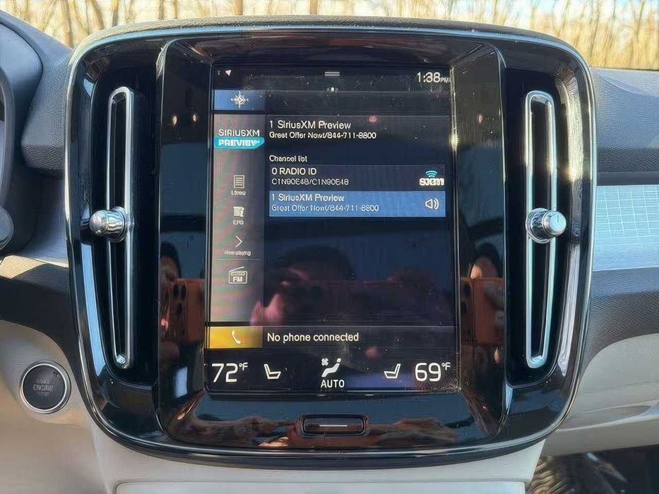 Volvo XC 40      2021