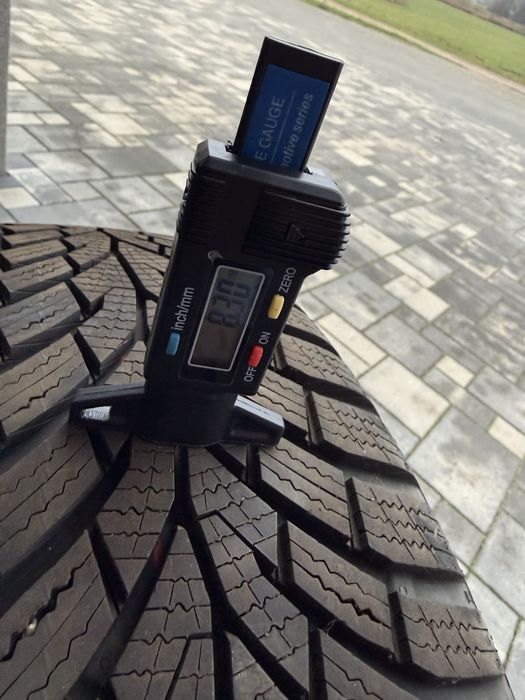 Continental WinterContact TS870 215/60 R16 zima