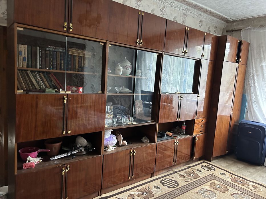 Продам советскую стену