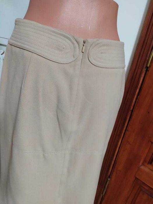 Бежевая шерстяная юбка mango s m