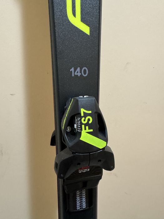 Narty Fischer RC4 Race JR + wiazania FS7 nowe