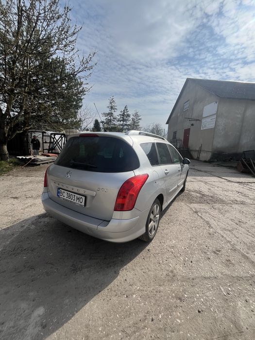 Продам пежо 308.