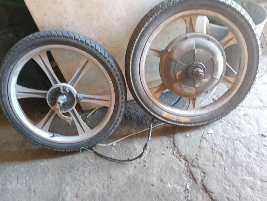 Vendo material para bicicleta elétrica