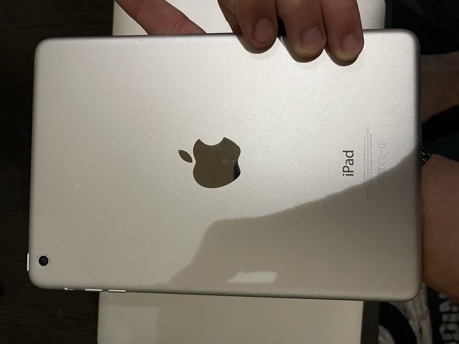Ipad mini 1/16gb