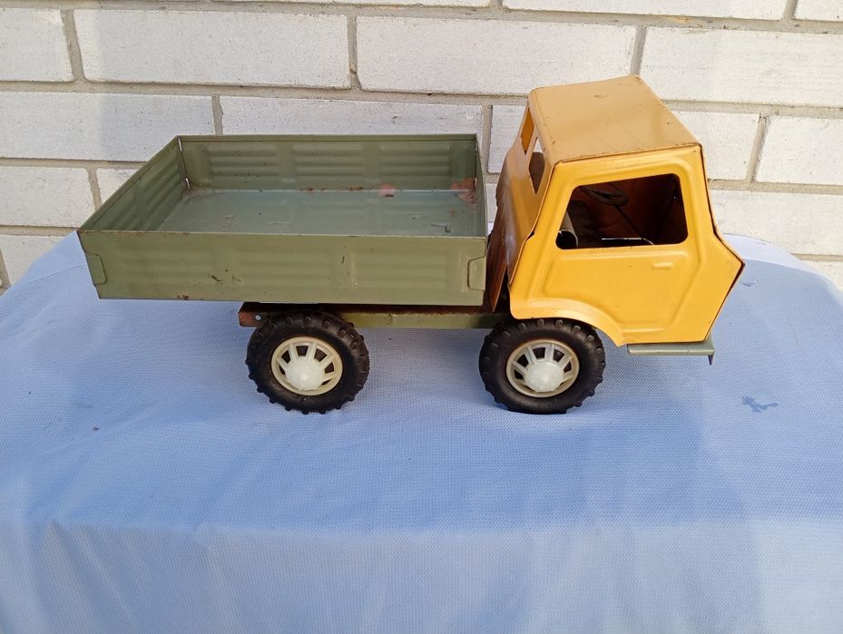 Продам радянські советские игрушки іграшки машинки