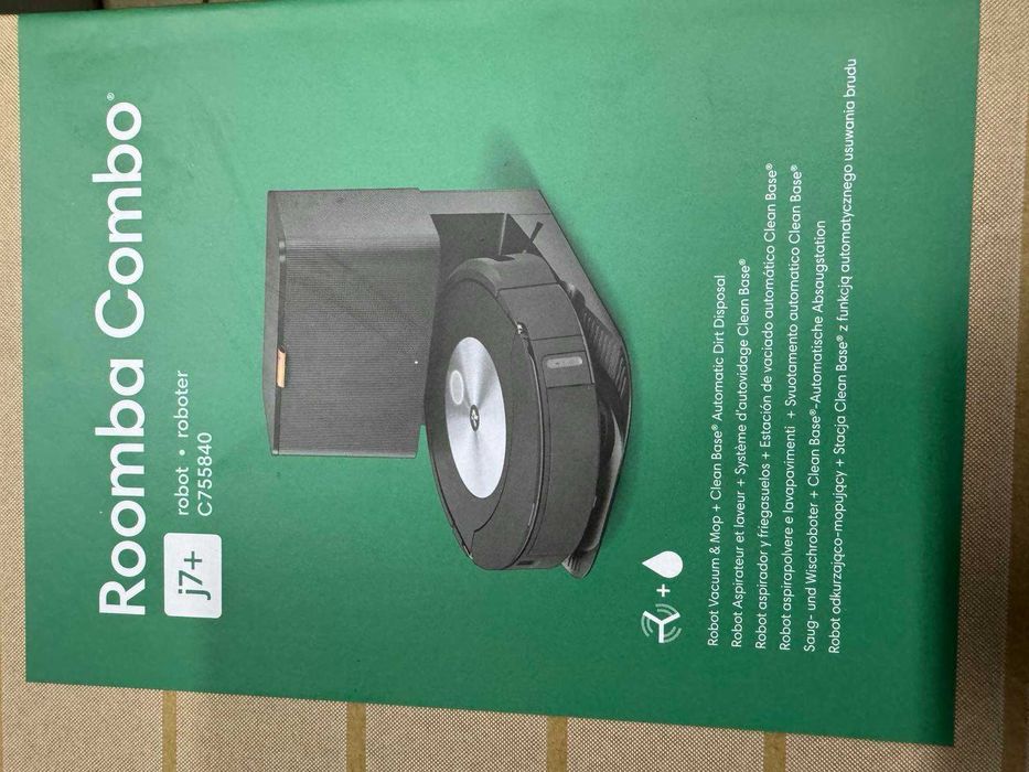 Робот-пилосос  IRobot Roomba Combo J7+ (c755840) з вологим прибиранням НОВИЙ!