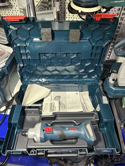 Акумуляторна пряма шліфувальна машина Bosch GGS 18 V-LI + L-BOXX