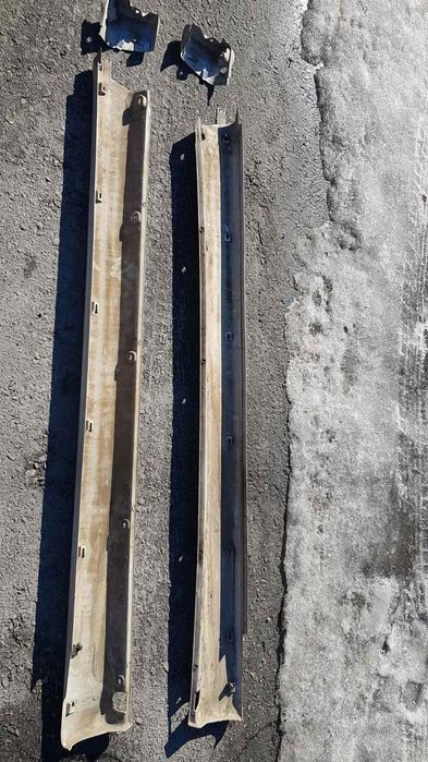 Накладки на пороги МЛ163