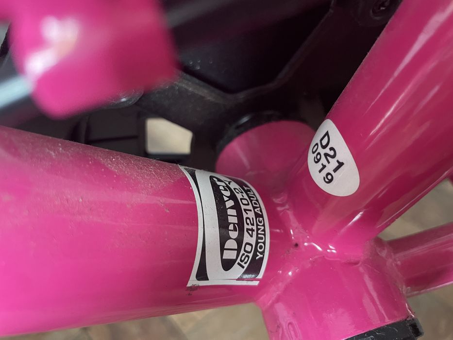 Bicicleta BERG rosa 20”
