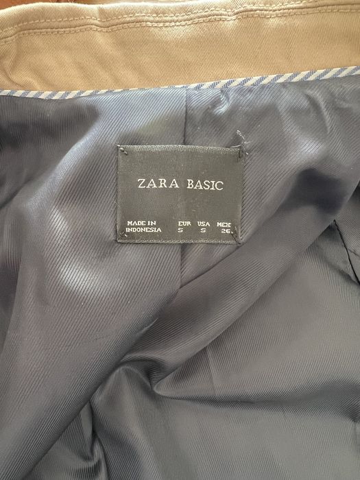Beżowa, klasyczna marynarka Zara rozm. S