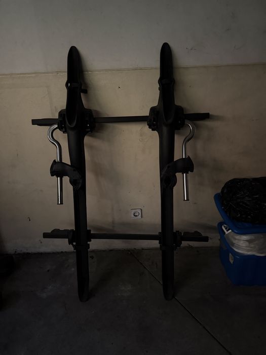 Barras de tejadilho e suporte para transporte de bicicletas