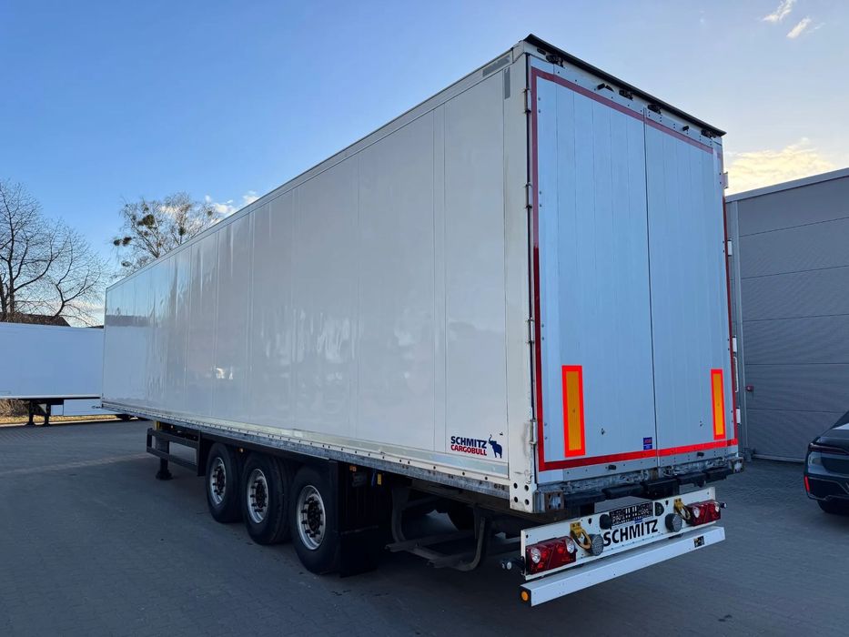 Schmitz Cargobull Izoterma , Doppelstock, oś podnoszona, 437.000 km!!