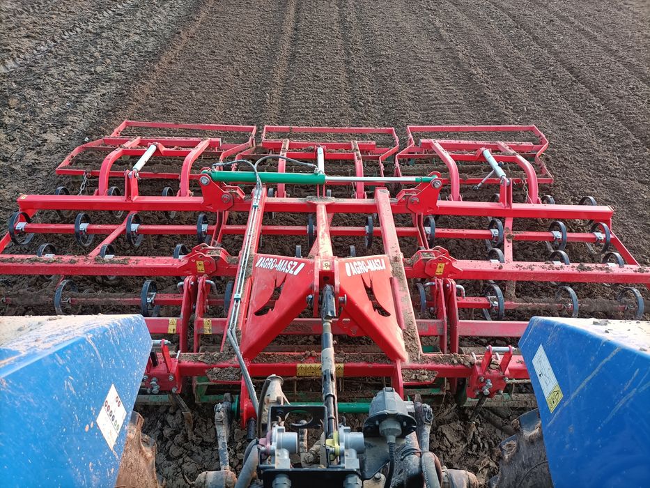 Agregat uprawowy Agro Masz 4.2m "części"