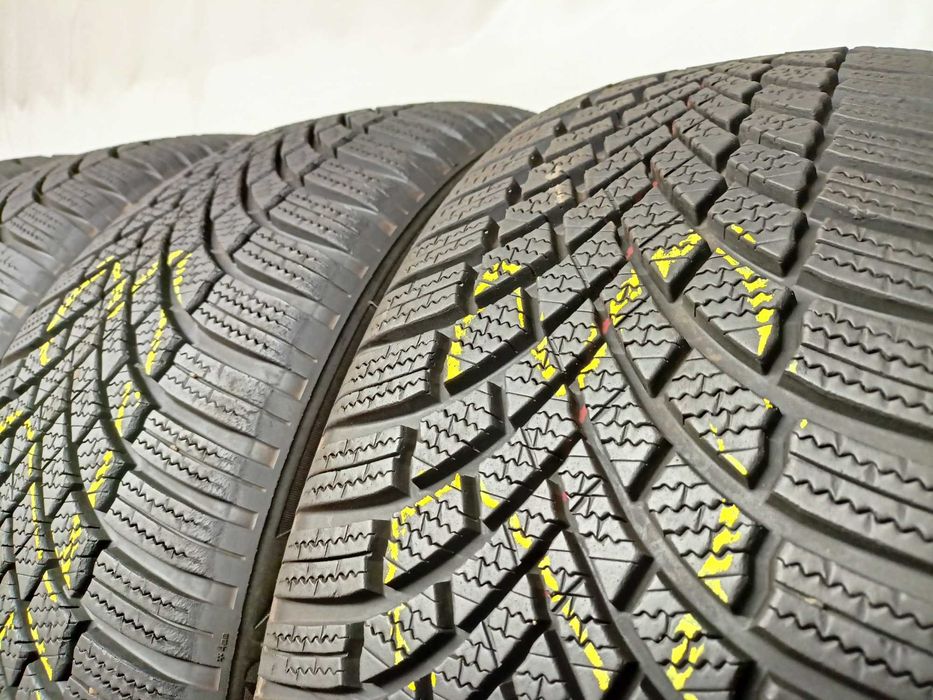 Bridgestone Blizzak LM005 215/50/19 2024rok 93T 2*8mm 2*7,8mm (4823)