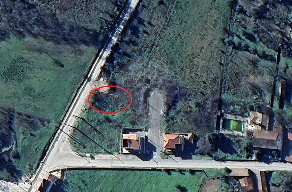 Terreno  para venda — Santiago da Guarda, Leiria