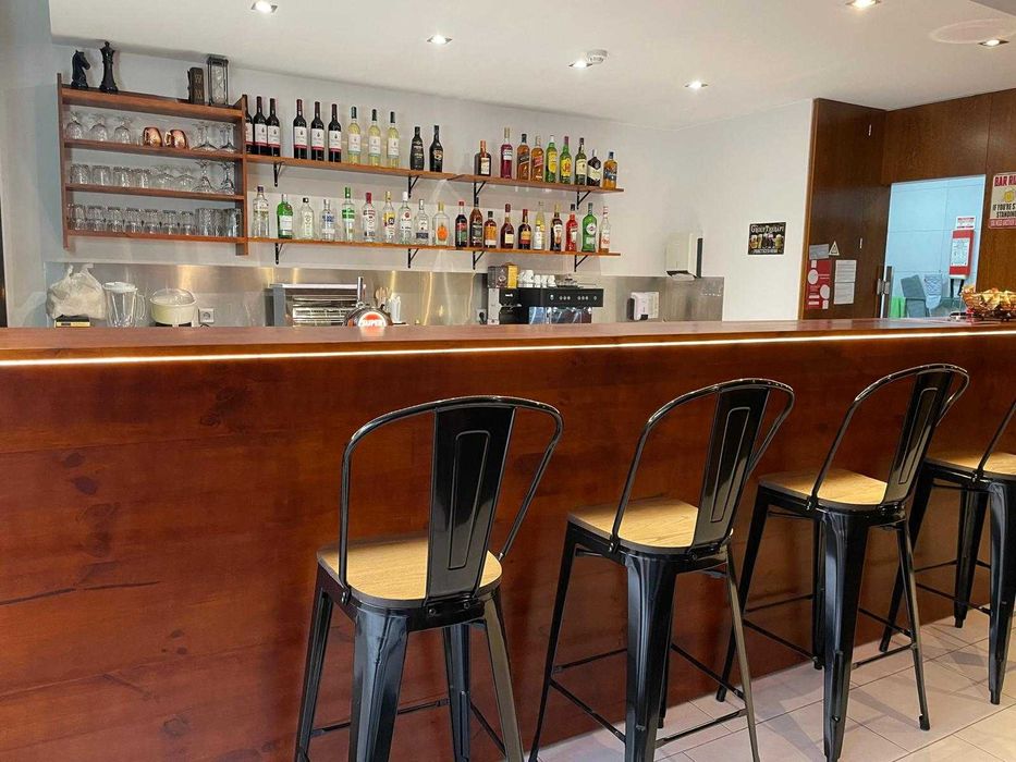 Trespasse Snack Bar em Guimarães