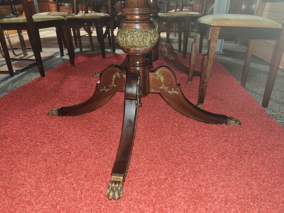 Mesa de sala em madeira estilo Império - Só a mesa as cadeiras são à