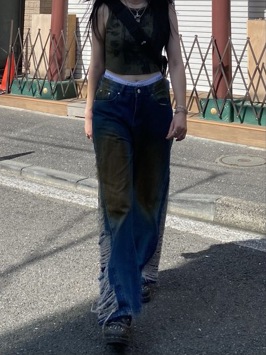 distressed джинси
