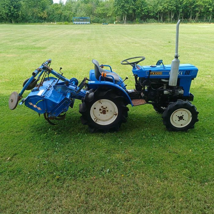 Traktor ogrodowy ISEKI TX1300  ZESTAW