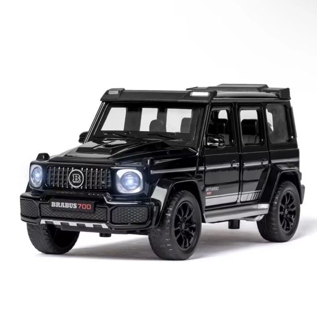 Іграшкова колекційна дитяча модель автомобіль Mercedes G-Class з інерційним механізмом Мерседес Гелік Brabus G700 15 см 1:32