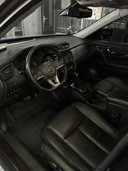 Nissan X-Trail 2018 VIN JN1TCAT32U0123547 фото оголошення 8 з 14